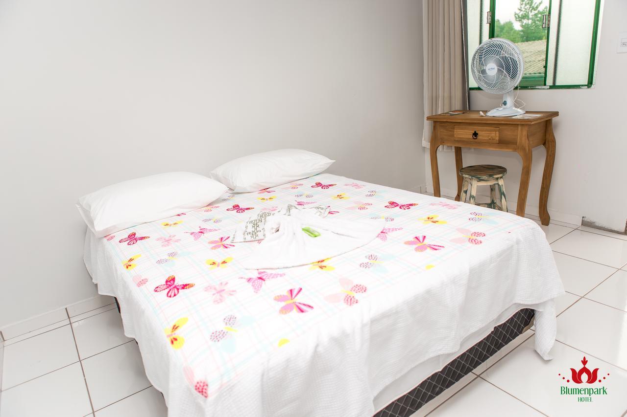 Hotel Blumenpark Rio Negro  Eksteriør billede